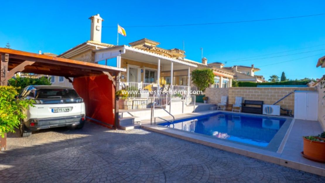 Verkoop - Villa - Torrevieja - Costa Blanca