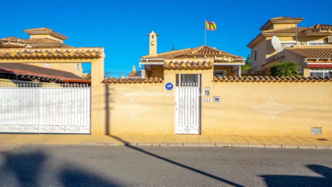Verkoop - Villa - Torrevieja - Costa Blanca