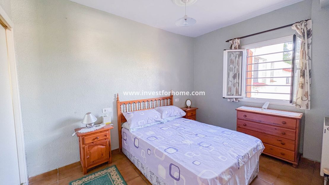 Verkoop - Villa - Torrevieja - Costa Blanca