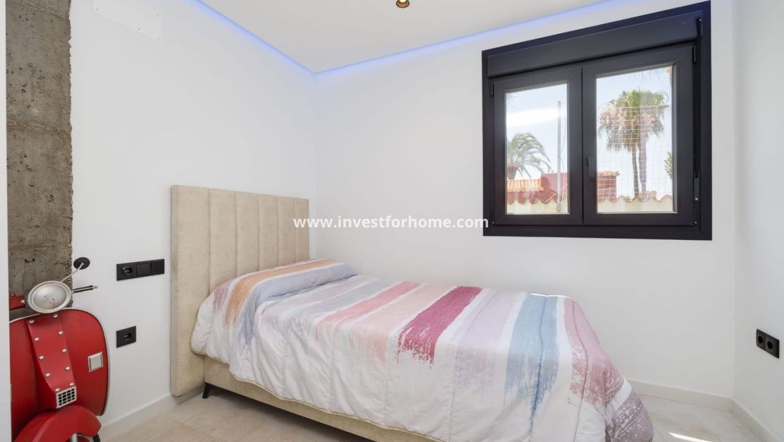Verkoop - Villa - Torrevieja - Costa Blanca