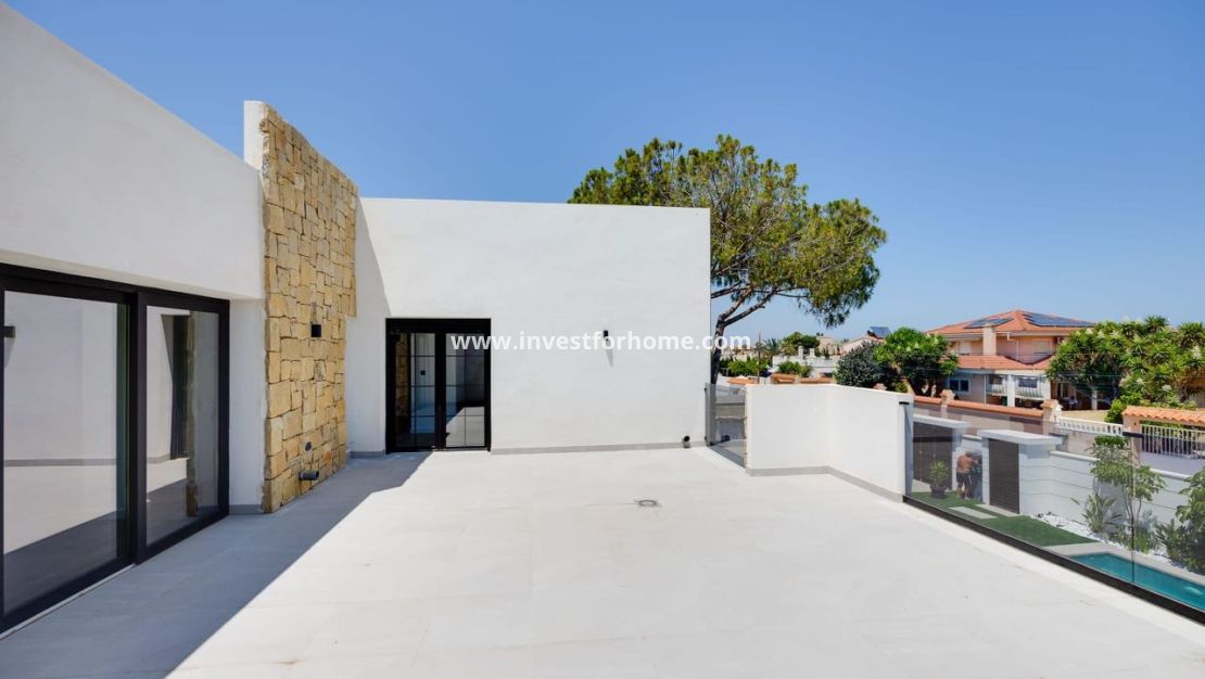 Verkoop - Villa - Torrevieja - Costa Blanca