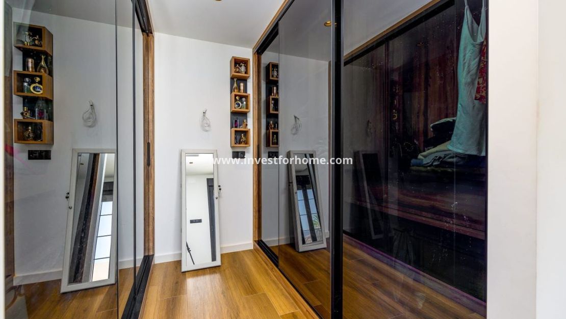 Verkoop - Villa - Torrevieja - Costa Blanca