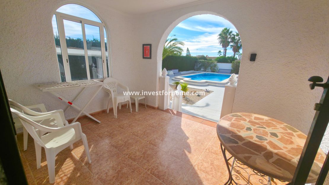 Verkoop - Villa - Torrevieja - Costa Blanca