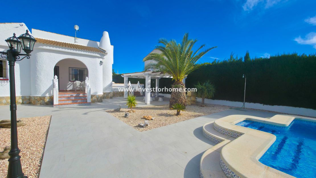 Verkoop - Villa - Torrevieja - Costa Blanca