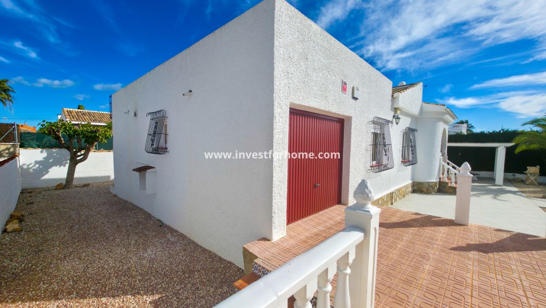 Verkoop - Villa - Torrevieja - Costa Blanca