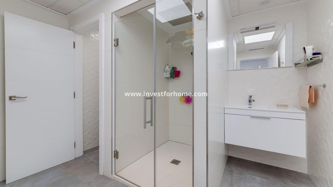 Verkoop - Villa - Torrevieja - Costa Blanca