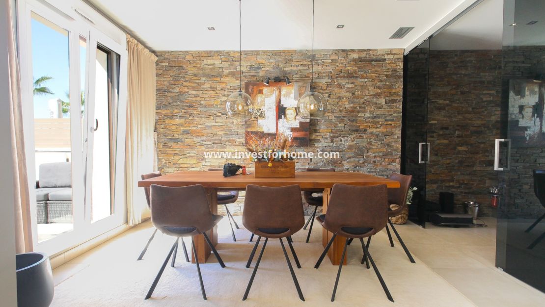 Verkoop - Villa - Torrevieja - Costa Blanca