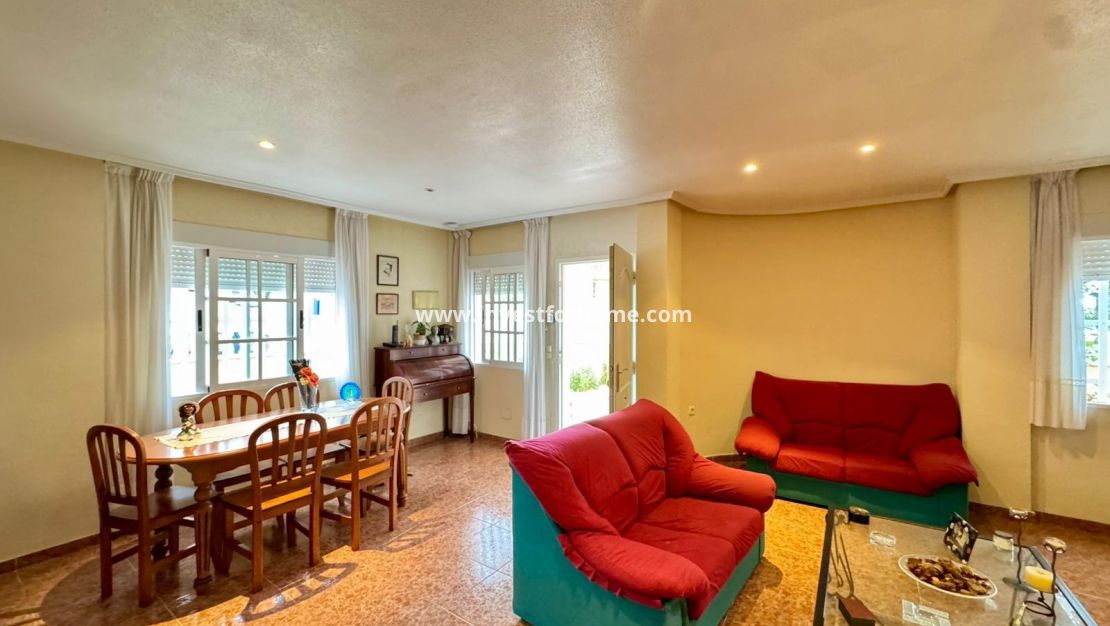 Verkoop - Villa - Torrevieja - Costa Blanca