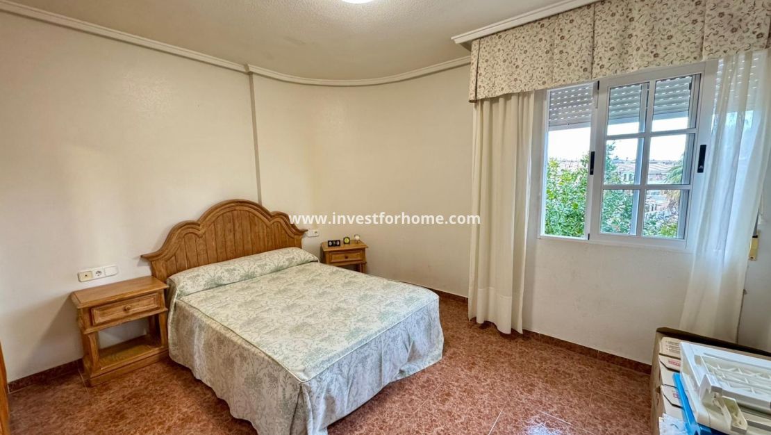 Verkoop - Villa - Torrevieja - Costa Blanca