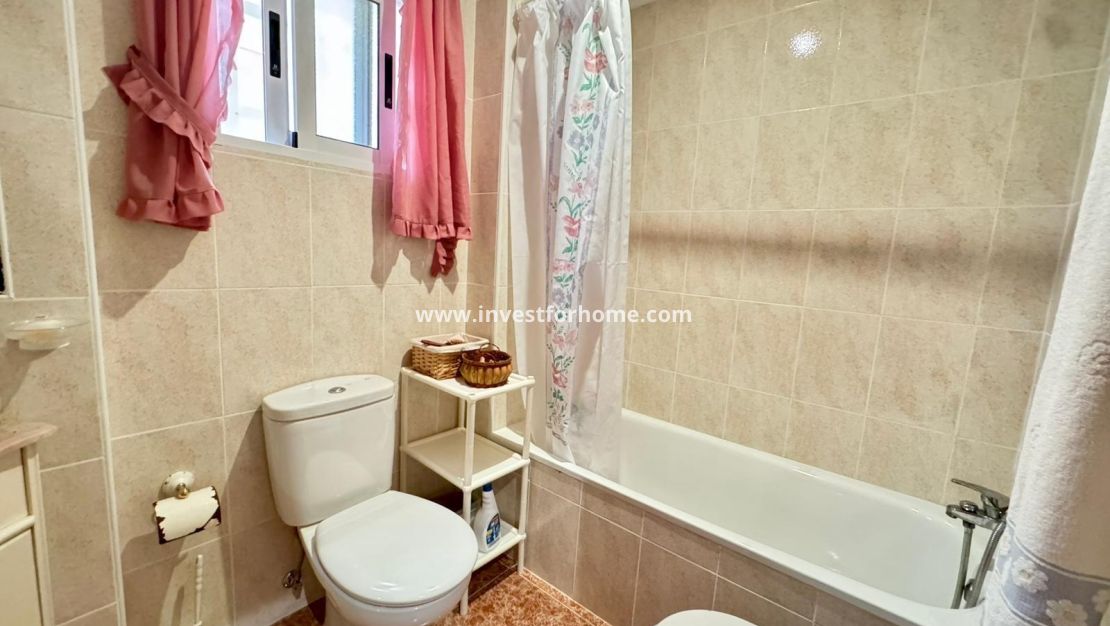 Verkoop - Villa - Torrevieja - Costa Blanca