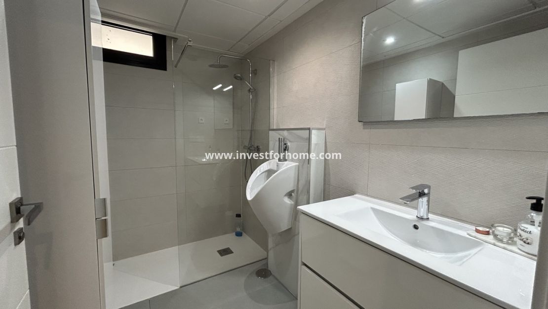 Verkoop - Villa - Torrevieja - Costa Blanca