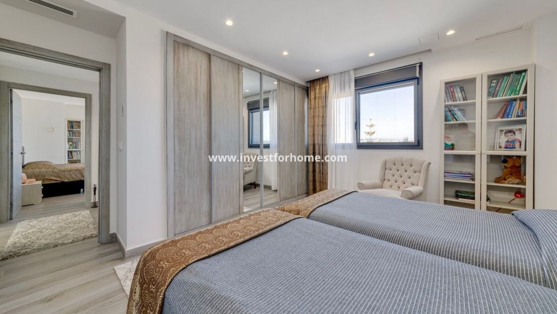 Verkoop - Villa - Torrevieja - Costa Blanca