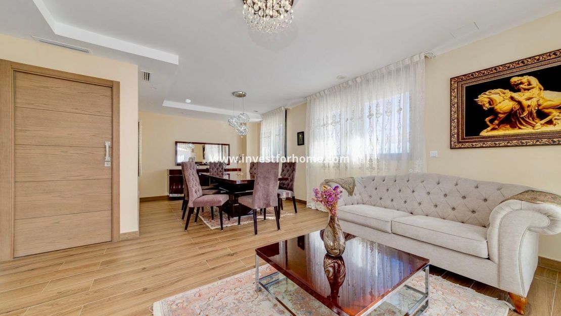 Verkoop - Villa - Torrevieja - Costa Blanca