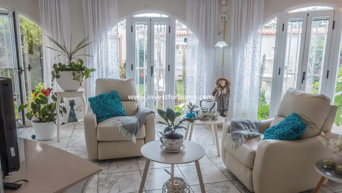 Verkoop - Villa - Torrevieja - Costa Blanca