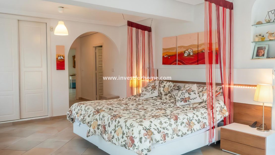 Verkoop - Villa - Torrevieja - Costa Blanca