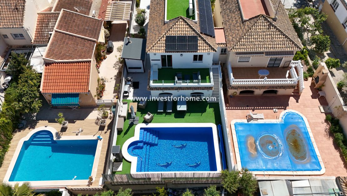 Verkoop - Villa - Torrevieja - Costa Blanca