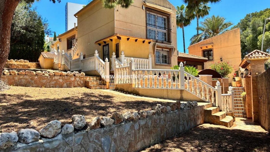 Verkoop - Villa - Torrevieja - Costa Blanca