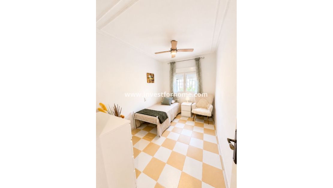Verkoop - Villa - Torrevieja - Costa Blanca