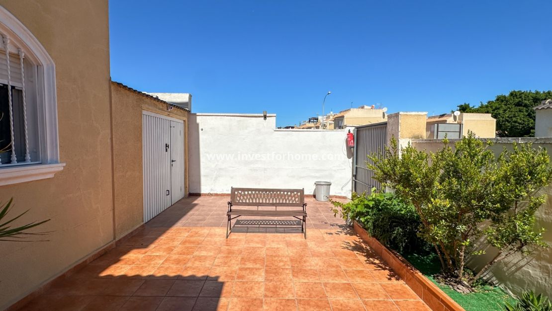 Verkoop - Villa - Torrevieja - Costa Blanca