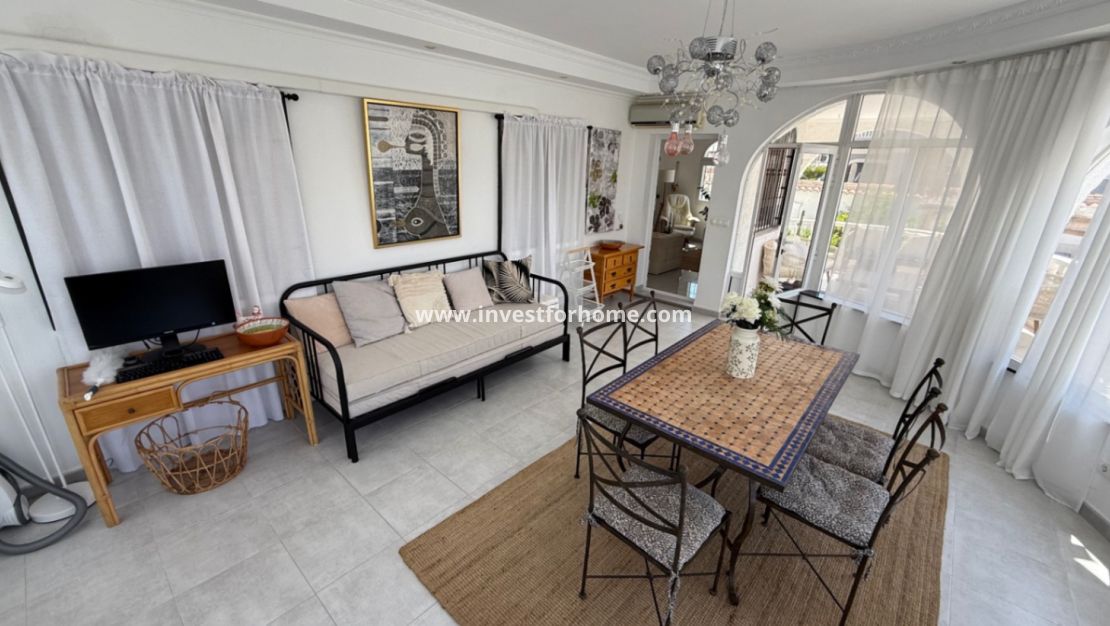 Verkoop - Villa - Torrevieja - Costa Blanca