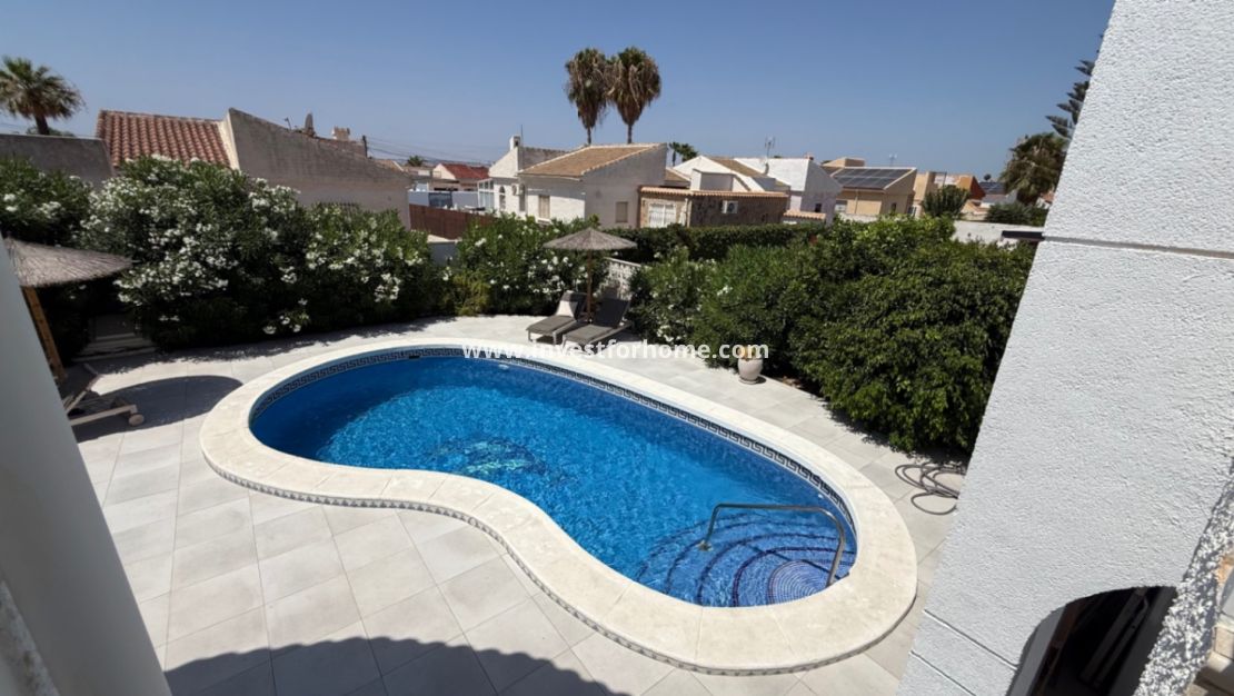Verkoop - Villa - Torrevieja - Costa Blanca