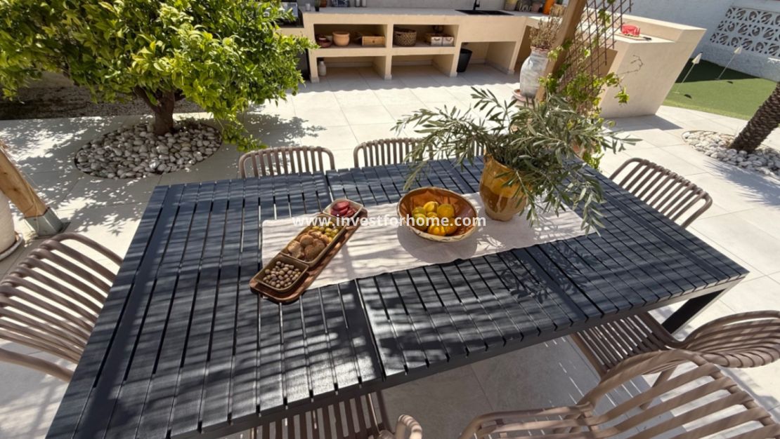 Verkoop - Villa - Torrevieja - Costa Blanca
