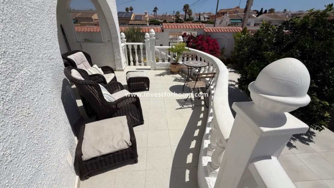 Verkoop - Villa - Torrevieja - Costa Blanca