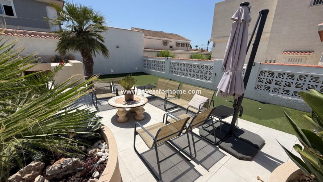 Verkoop - Villa - Torrevieja - Costa Blanca