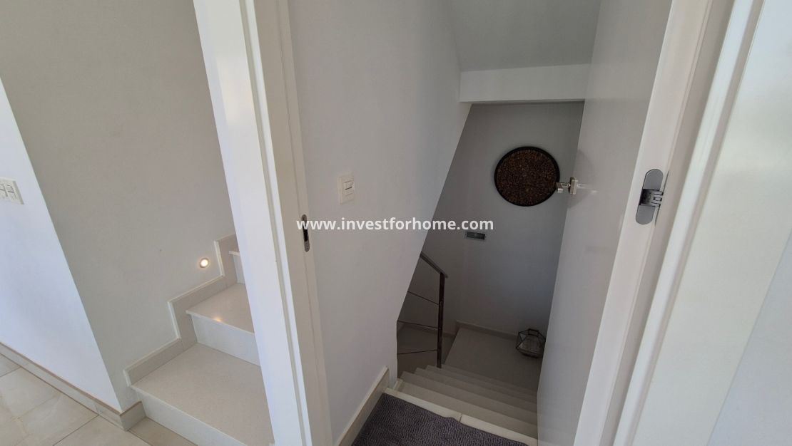 Verkoop - Villa - Torrevieja - Costa Blanca