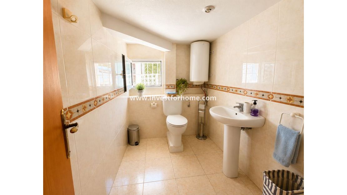 Verkoop - Villa - Torrevieja - Costa Blanca
