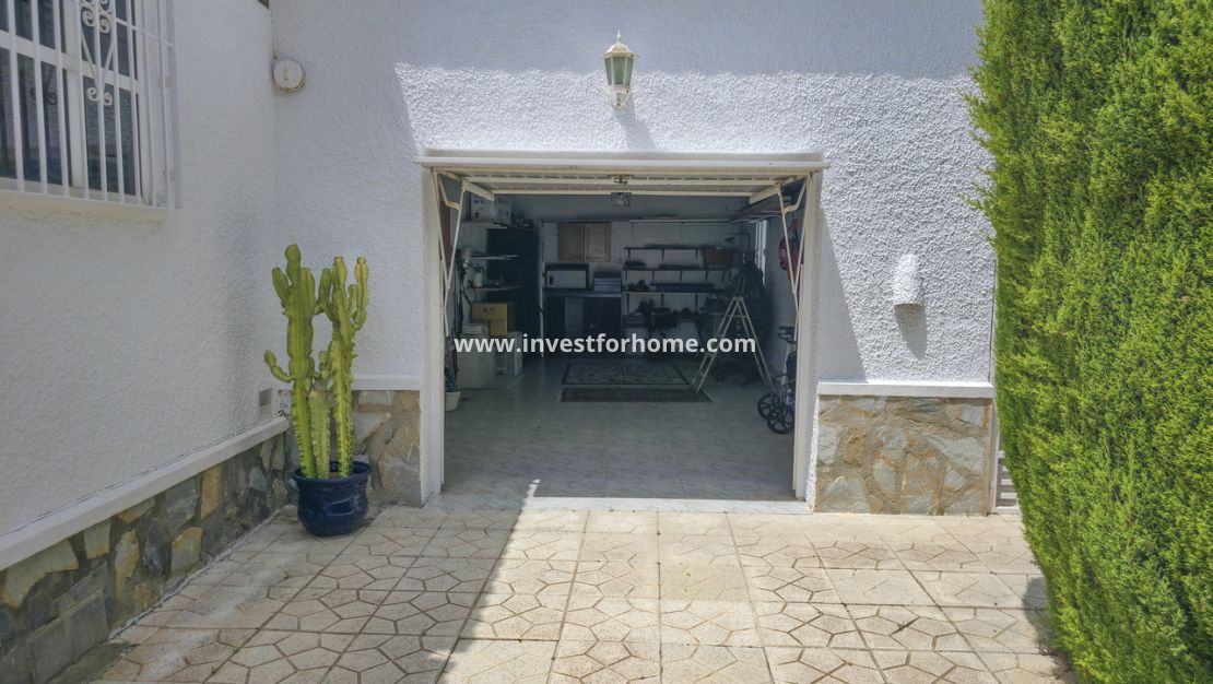 Verkoop - Villa - Torrevieja - Costa Blanca