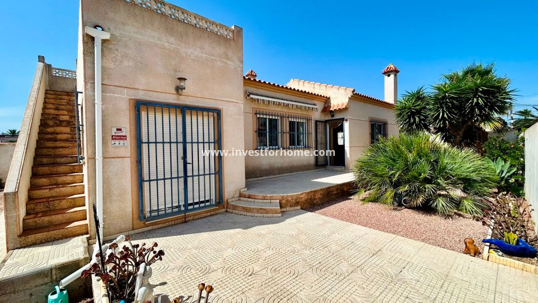 Verkoop - Villa - Torrevieja - Costa Blanca