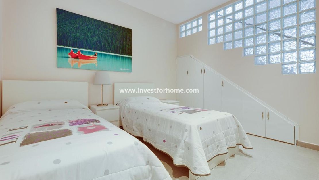Verkoop - Villa - Torrevieja - Costa Blanca