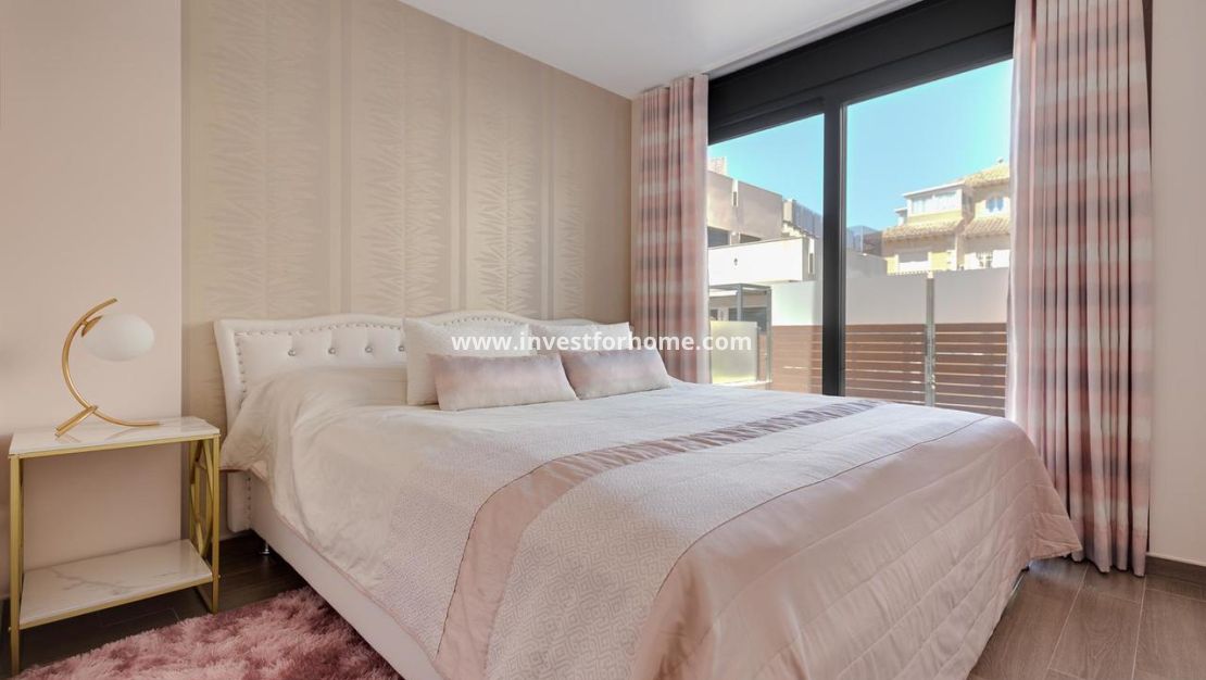 Verkoop - Villa - Torrevieja - Costa Blanca