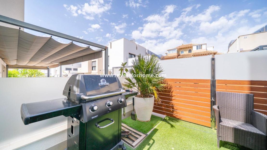 Verkoop - Villa - Torrevieja - Costa Blanca