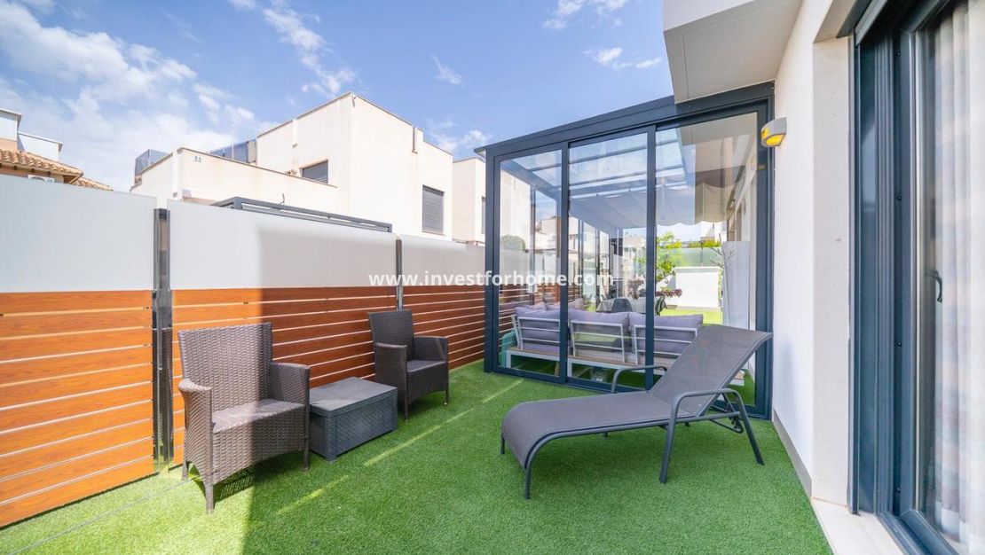 Verkoop - Villa - Torrevieja - Costa Blanca