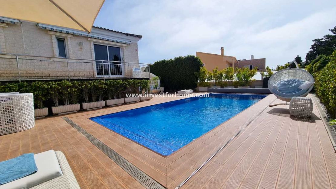 Verkoop - Villa - Torrevieja - Costa Blanca