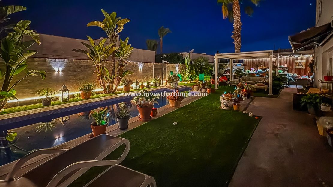 Verkoop - Villa - Torrevieja - Costa Blanca
