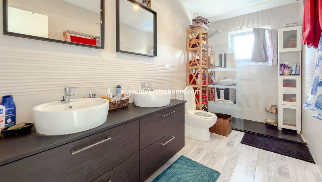 Verkoop - Villa - Torrevieja - Costa Blanca