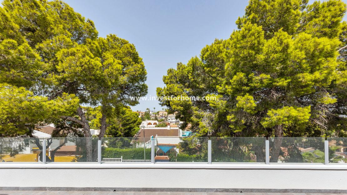 Verkoop - Villa - Torrevieja - Costa Blanca