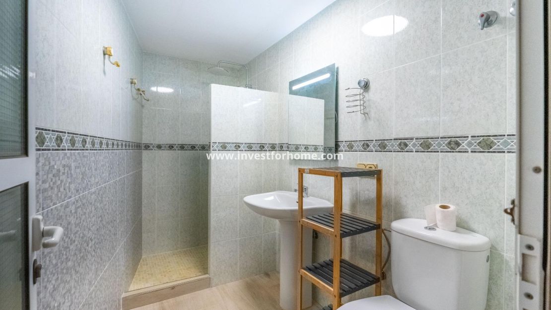 Verkoop - Villa - Torrevieja - El Chaparral