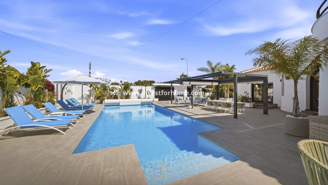 Verkoop - Villa - Torrevieja - La Siesta-El Chaparral