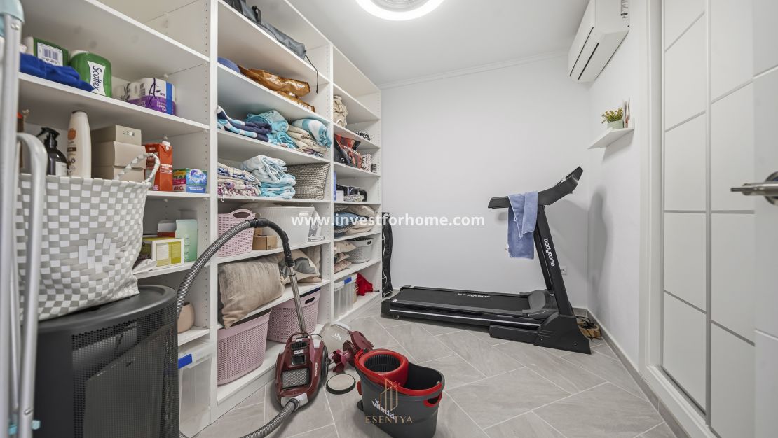 Verkoop - Villa - Torrevieja - La Siesta-El Chaparral