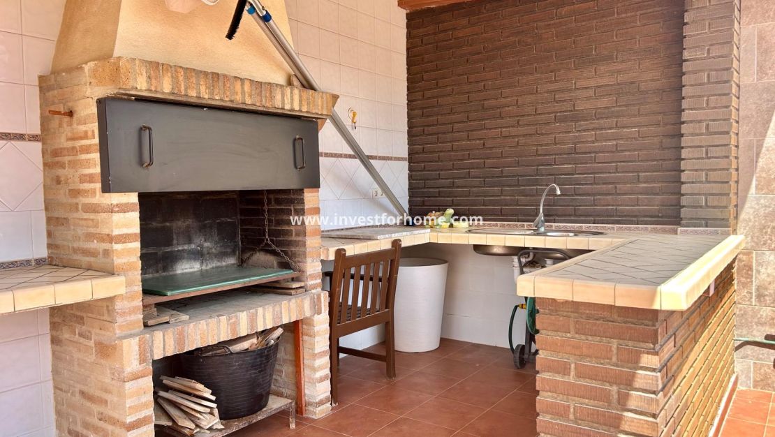 Verkoop - Villa - Torrevieja - La Siesta-El Chaparral