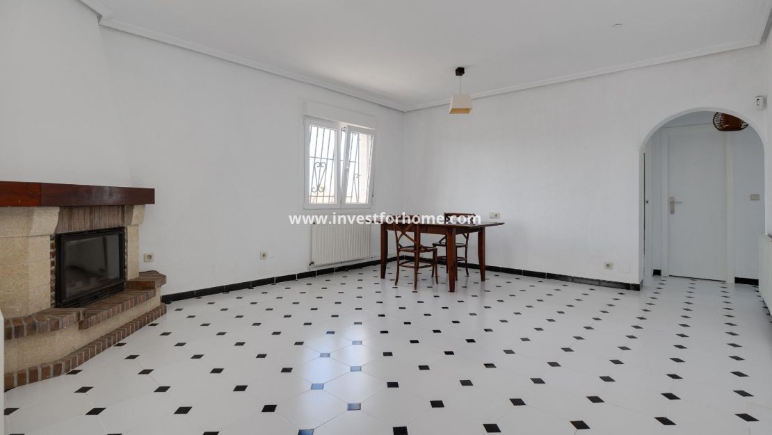 Verkoop - Villa - Torrevieja - La Siesta - El Salado - Torreta