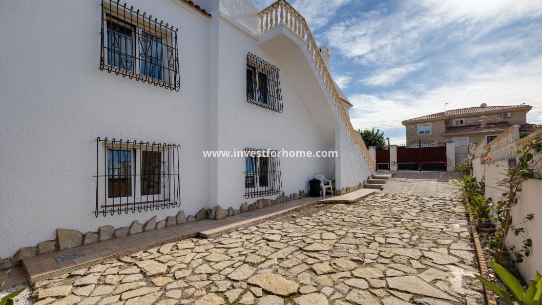 Verkoop - Villa - Torrevieja - La Siesta - El Salado - Torreta