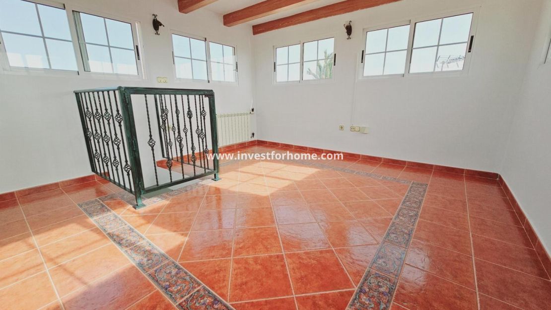 Verkoop - Villa - Torrevieja - La Siesta - El Salado - Torreta