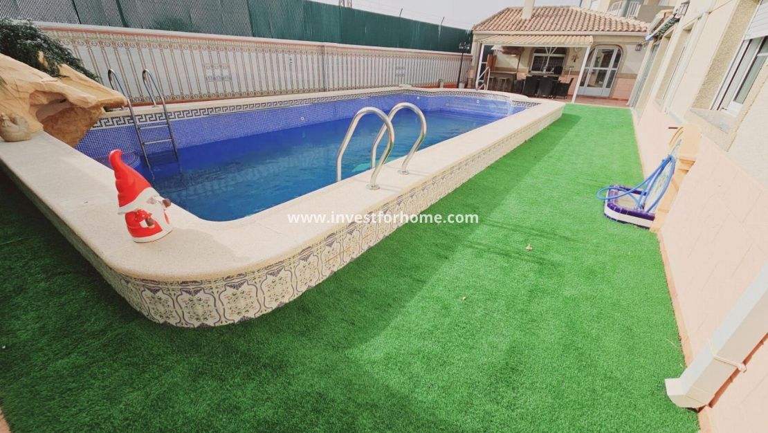 Verkoop - Villa - Torrevieja - La Siesta - El Salado - Torreta