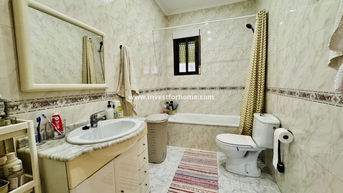 Verkoop - Villa - Torrevieja - La Siesta - El Salado - Torreta