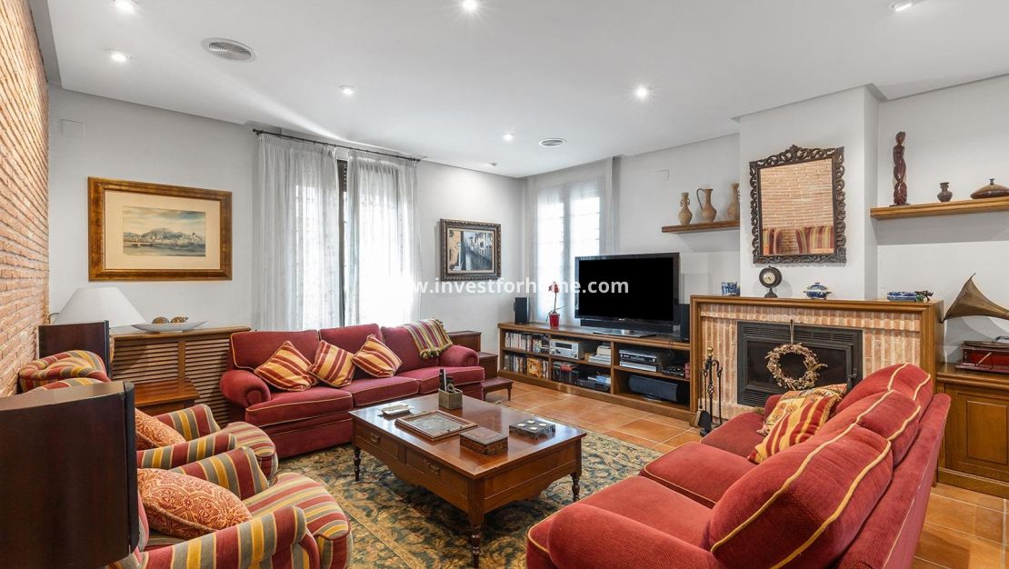 Verkoop - Villa - Torrevieja - La Veleta